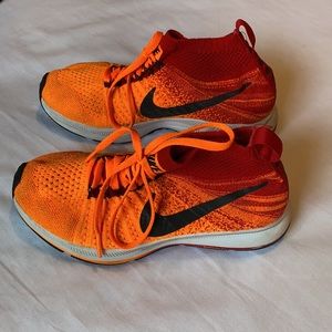 Nike Zoom Sneakers -  Women’s Size 6